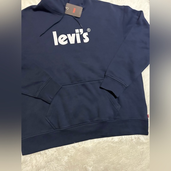 Levi's Men’s Relaxed Graphic Hoodie - Picture 8 of 11